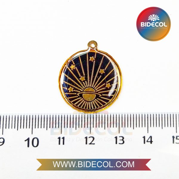 Dije Planeta/Estrellas 2.3cm Fondo Negro en Oro Golfi/Resina x 1und - Imagen 2