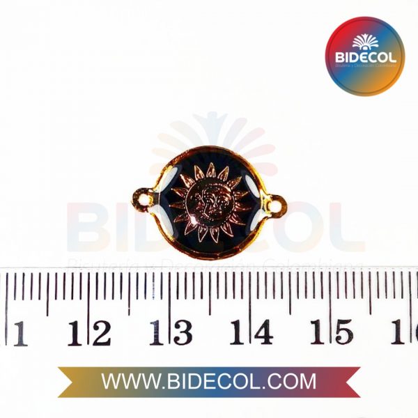 Dije Centro Signo Sol y Luna Negro en Oro Golfi/Resina x 1und - Imagen 2