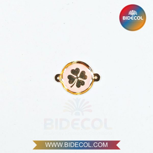 Dije Centro Trébol Rosado en Oro Golfi/Resina 2.0cm x 1und