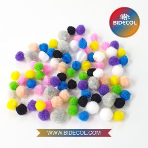Pompones Mini en Colores Variados de 1.3cm - 1.6cm x 12und