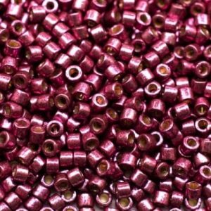 Miyuki delica color magenta galvanizado